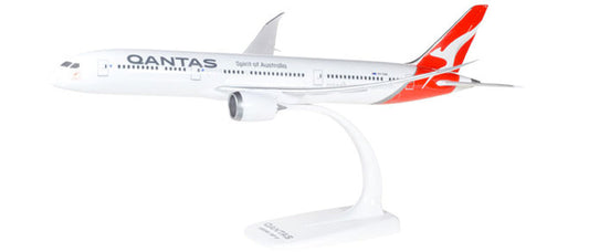 1/200 Qantas Boeing 787-9 Dreamliner - New Colours - VH-ZNA