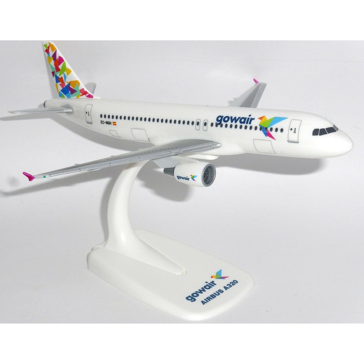 1/200 Gowair Airbus A320