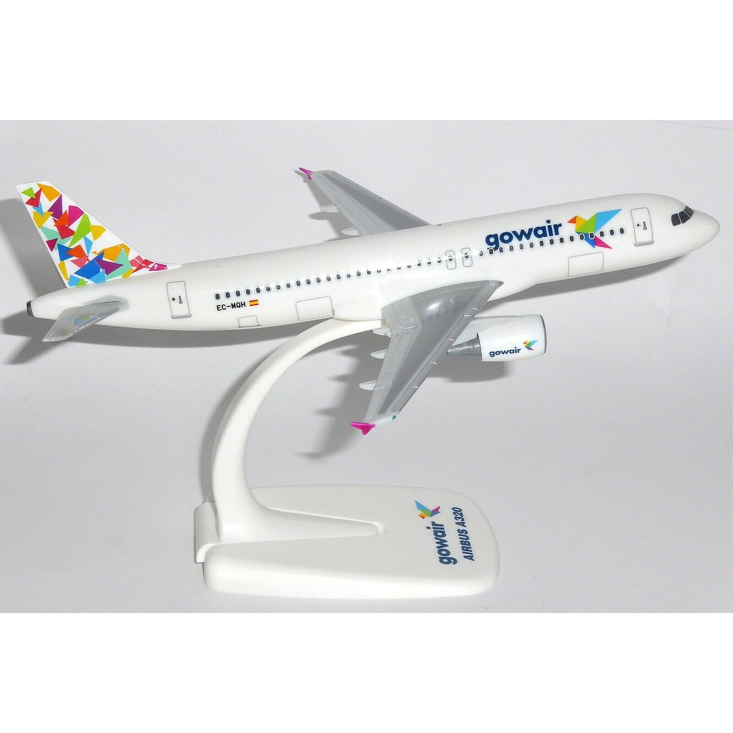 1/200 Gowair Airbus A320