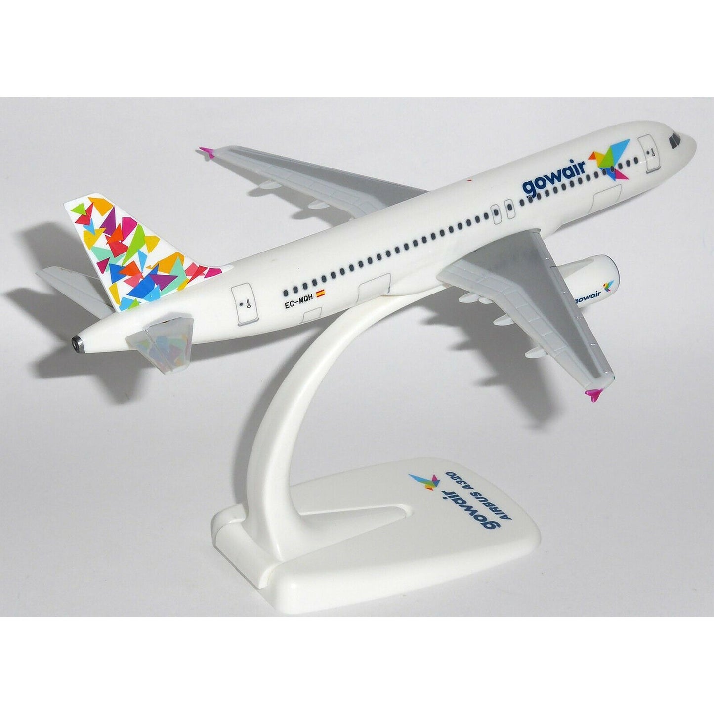 1/200 Gowair Airbus A320