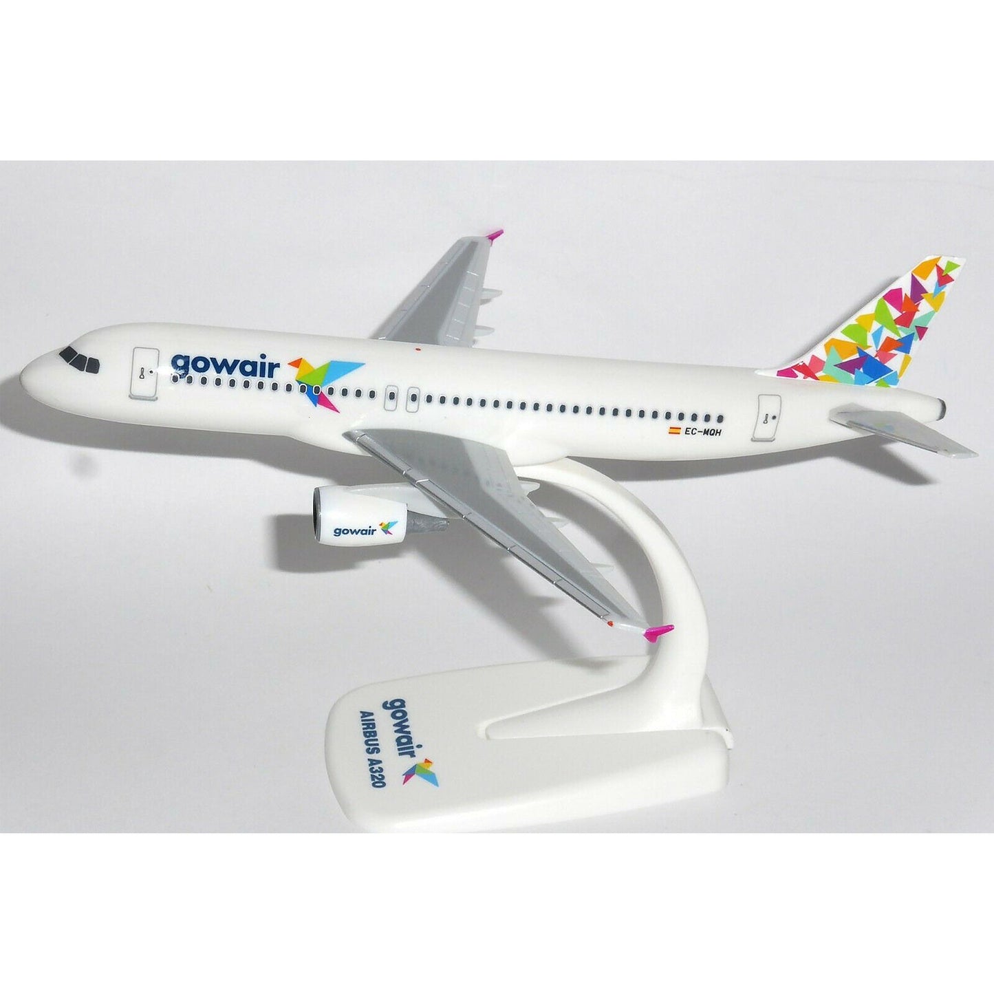 1/200 Gowair Airbus A320