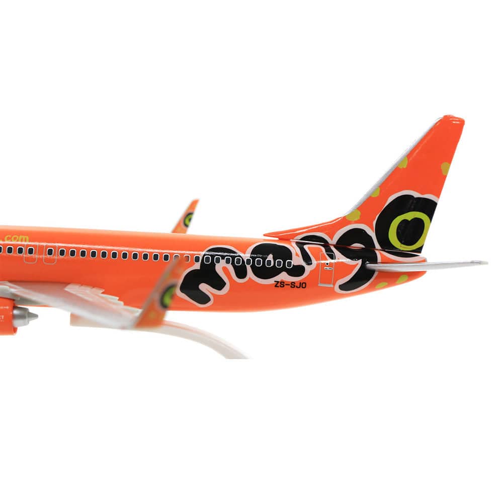 1/200 Mango B737-800