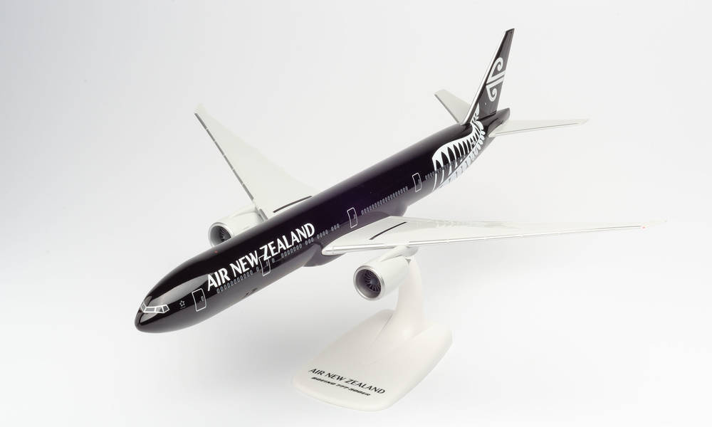 1/200 Air New Zealand Boeing 777-300ER  - All Blacks -