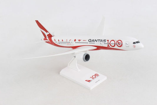 1/200 Qantas 100th Anniversary Boeing 787-9 Dreamliner