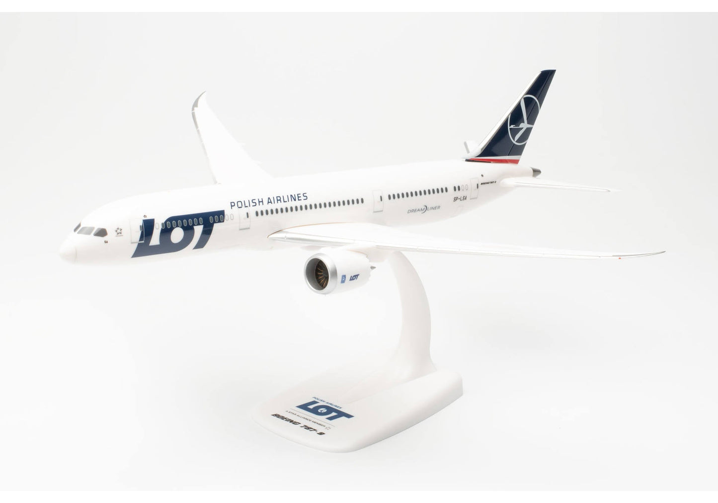 1/200 Snap Lot Polish Airlines Boeing 787-9 Dreamliner