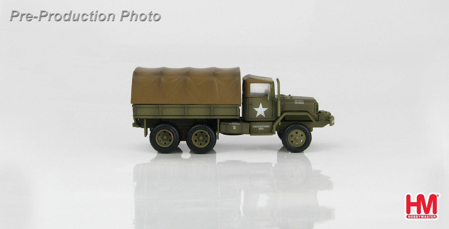 Hobbymaster 1/48 US Army M35 2.5ton Cargo truck 1968