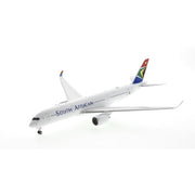 1/200 South African Airways Airbus A350-900XWB Reg: ZS-SDF with Stand