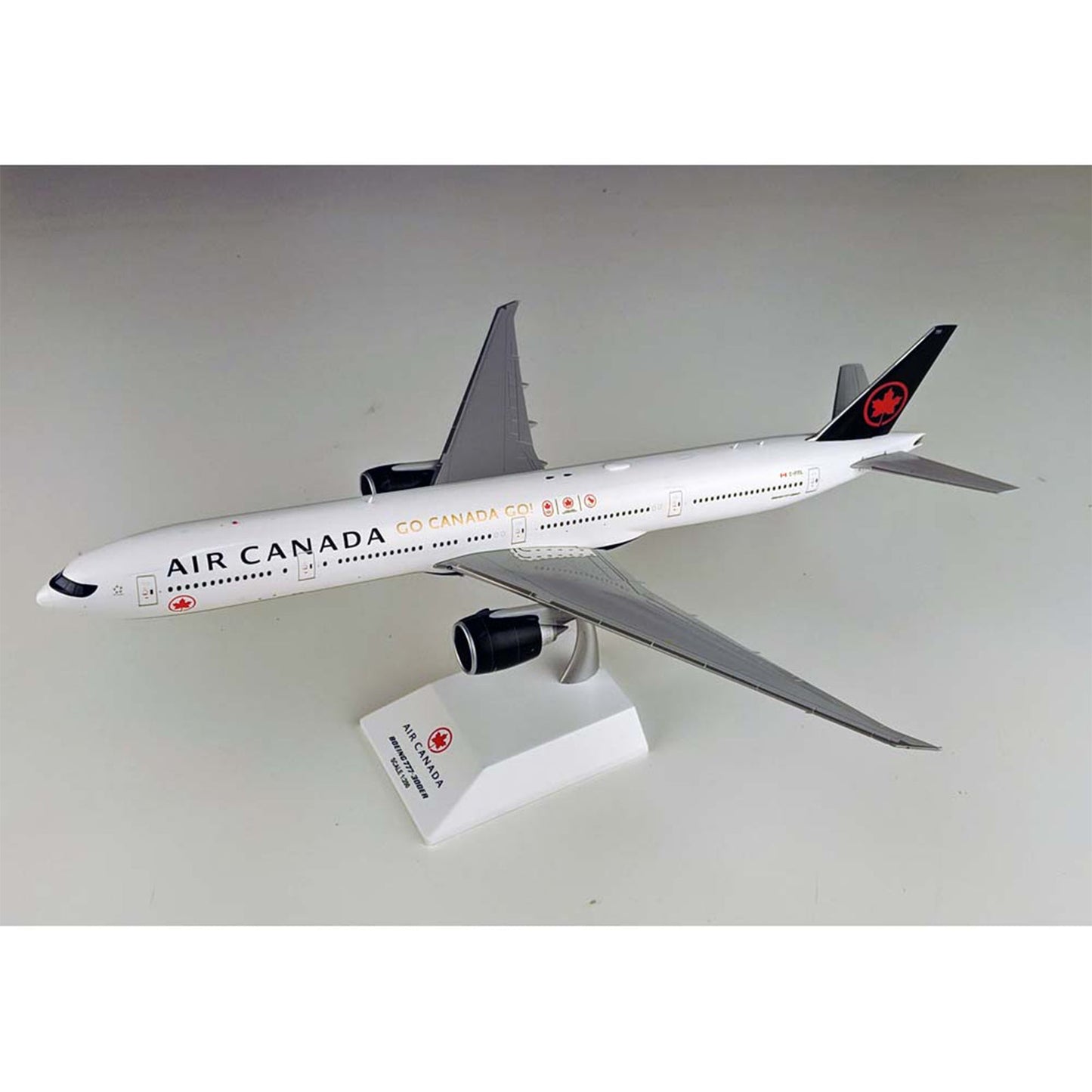 1/200 Air Canada B777-300ER C-FITL