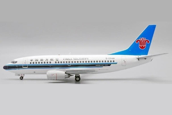 1/200 China Southern B737-500 B-2549