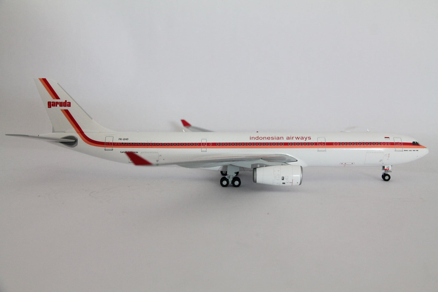 1/200 GARUDAINDONESIA A330-300