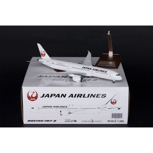 1/200 B787-9 JAL JA861J w/Stand