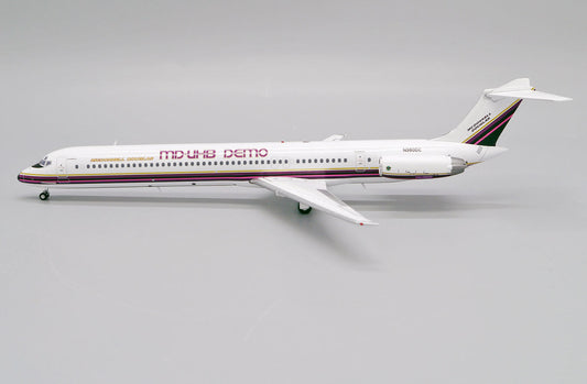 1/200 House Color MD-81 N980DC