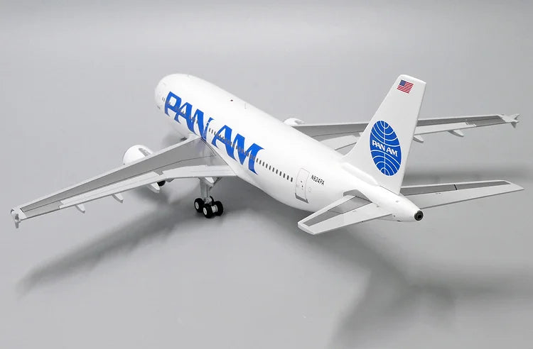 1/200 Pan Am A310-300 N824PA