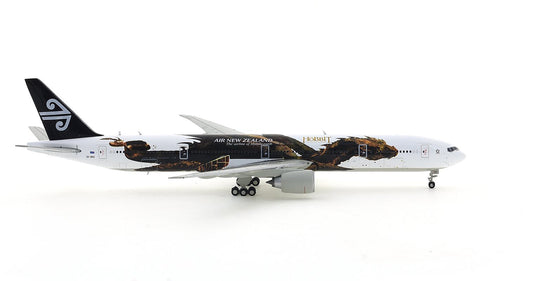 1/400 Air New Zealand 777-300ER Smaug