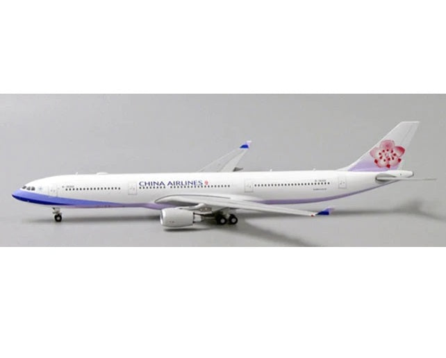 China Airlines A330-300 B-18302