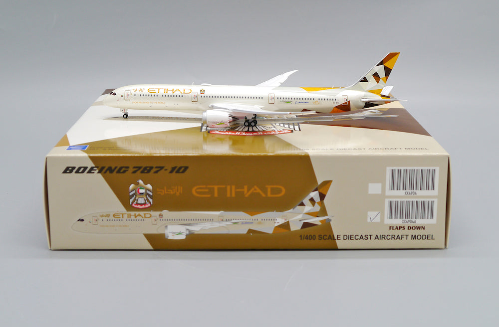 1/400 Etihad Airways Boeing 787-10 A6-BMI Eco Demonstrator (Flaps Down)