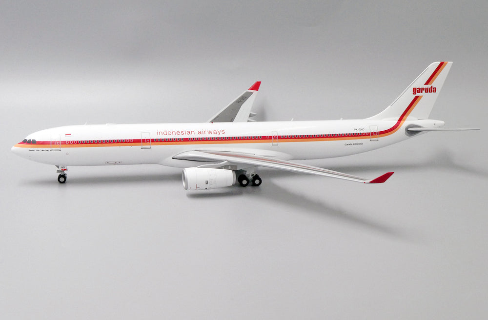 1/400 GARUDA INDONESIA A330-300 Retro Livery PK-GHD