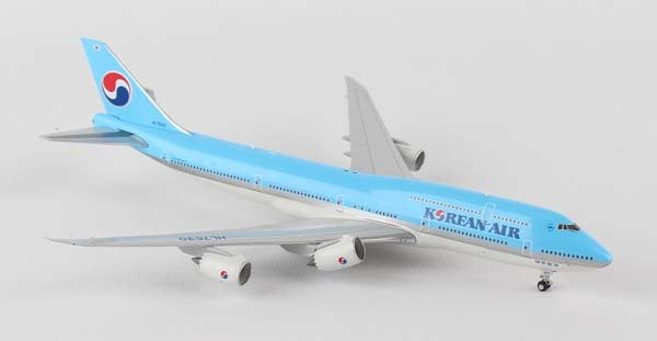 1/400 B747-8I KoreanAir HL7630 w/Antenna