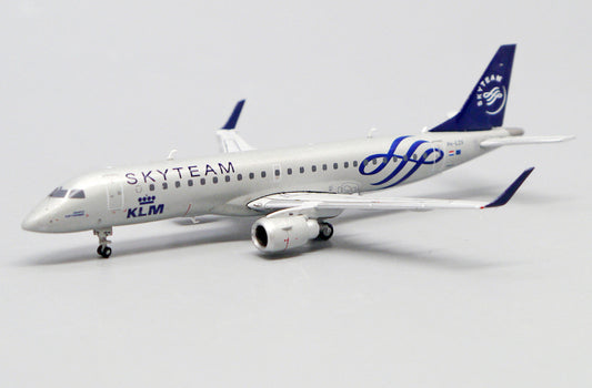 KLM Cityhopper Embraer 190 PH-EZX "Skyteam"