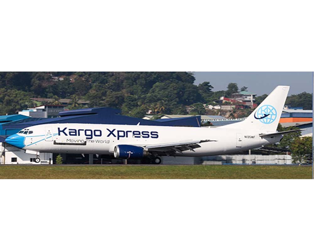 1/400 Kargo Xpress B737-400 (SF) 9M-KXA 'Mask Livery'