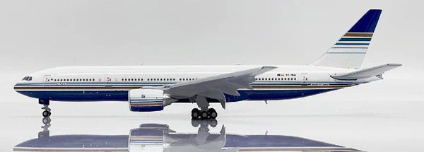 1/400 Privilege Style B777-200ER EC-MUA