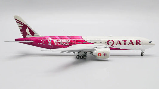 1/400 Qatar Airways B777-200LR A7-BBI  World Cup Livery? (Flaps Down)