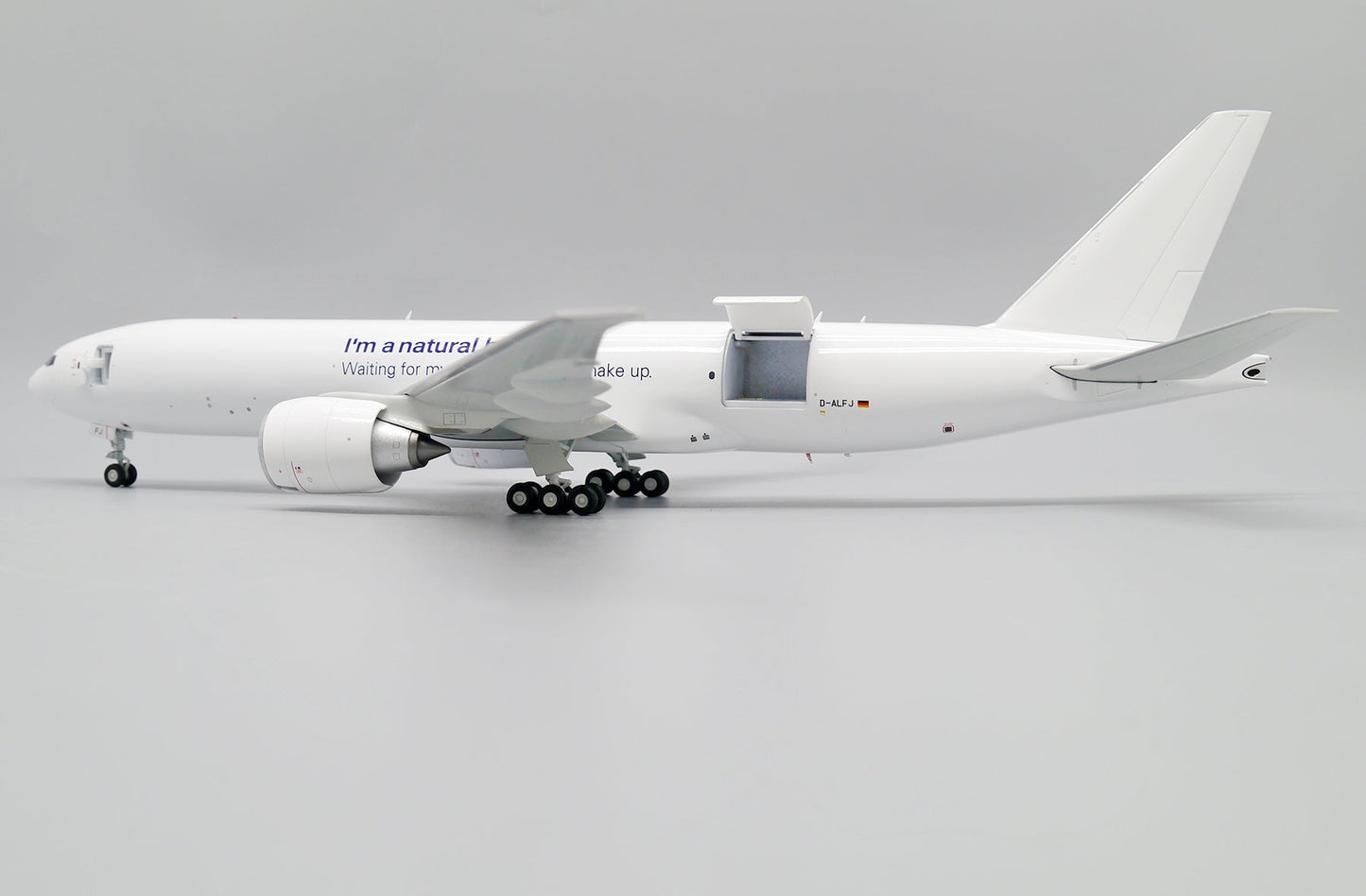 "1/200 Lufthansa Cargo B777F D-ALFJ ""National Beauty"""