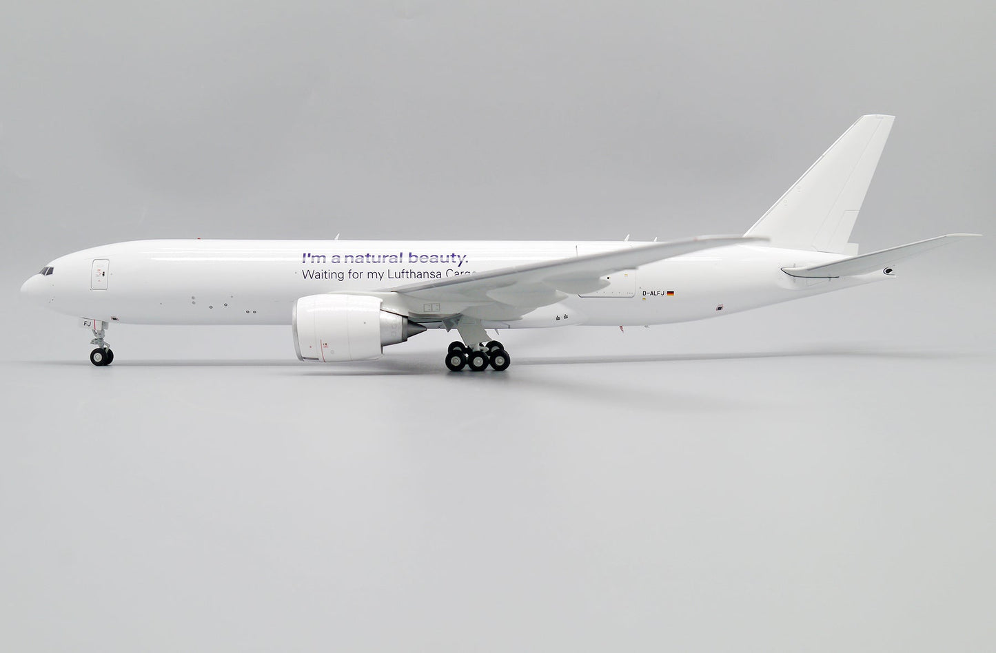 "1/200 Lufthansa Cargo B777F D-ALFJ ""National Beauty"""