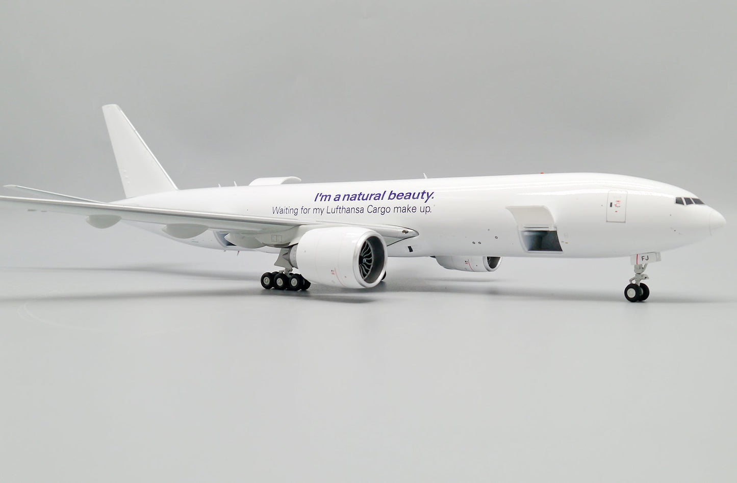 "1/200 Lufthansa Cargo B777F D-ALFJ ""National Beauty"""