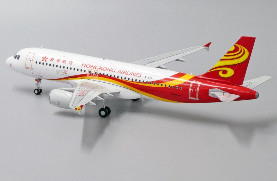 1/200 Hong Kong Airlines Airbus A320 Reg: B-LPI with Stand