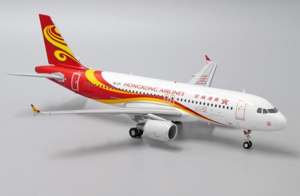 1/200 Hong Kong Airlines Airbus A320 Reg: B-LPI with Stand