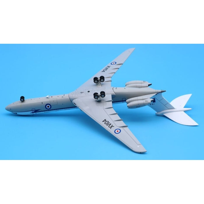 1/200 Royal Air Force Vickers VC10 C1K Reg: XV104 with Stand