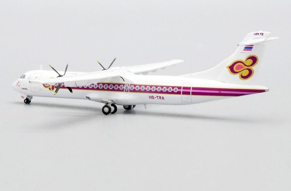 1/400 Thai Airways ATR72-200 "OC" Reg: HS-TRA with Antenna