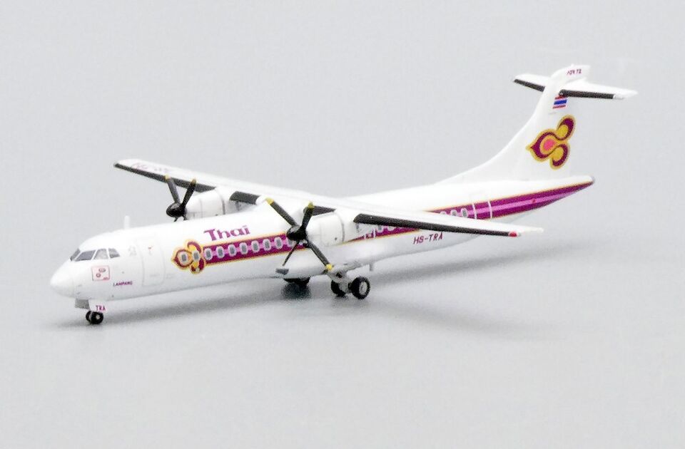 1/400 Thai Airways ATR72-200 "OC" Reg: HS-TRA with Antenna