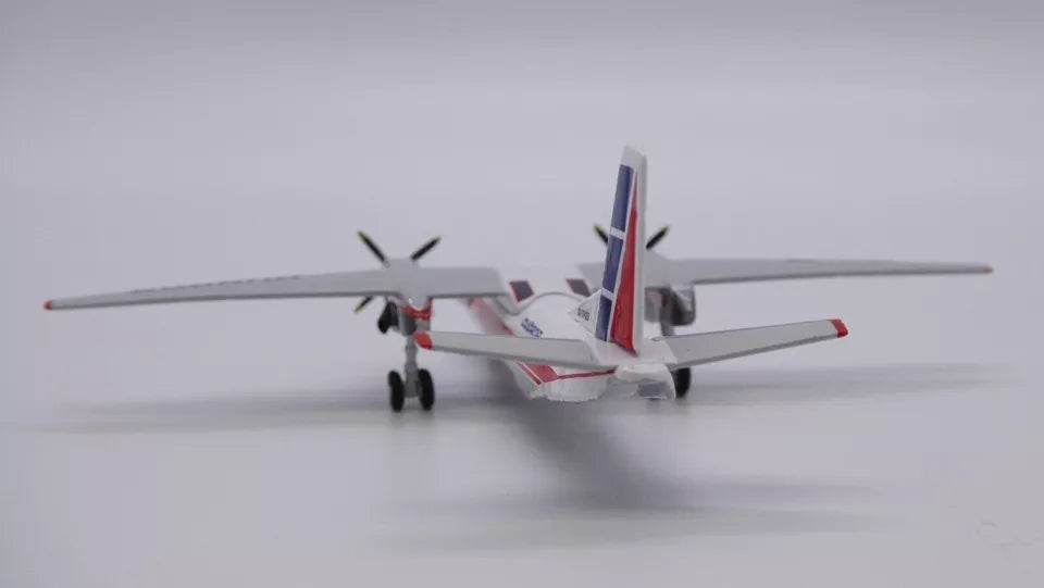 1/400 Cubana Antonov An-26 "OC" Reg: CU-T1425