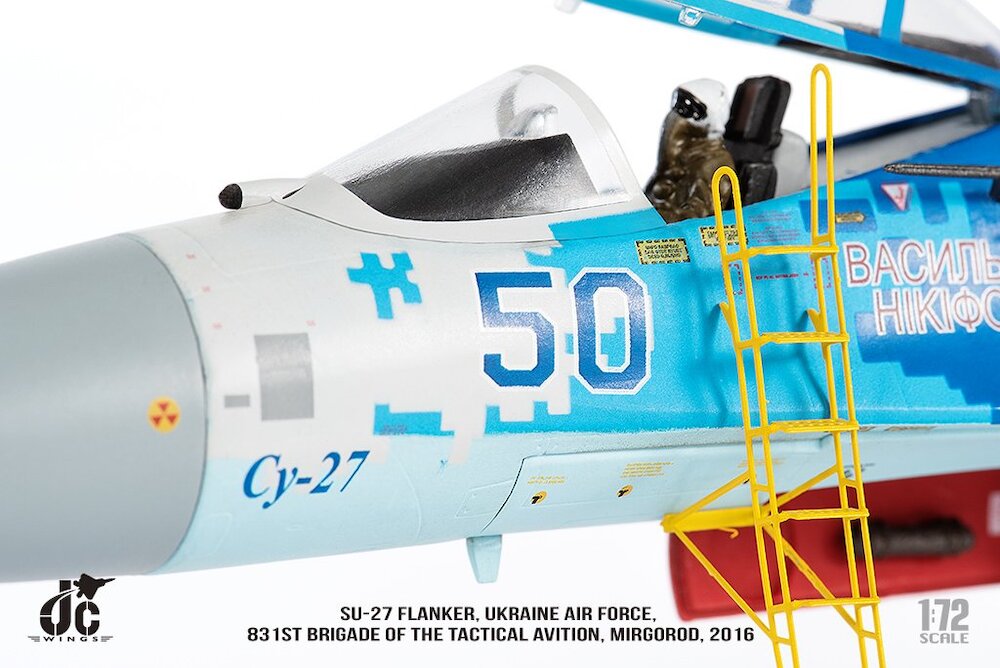 1/72 SU-27 Flanker Ukrainian Air Force 831st Brigade of the Tactical Avition 2016