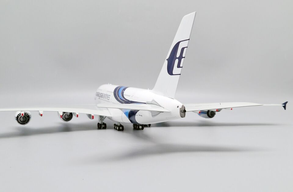 1/200 Malaysia Airlines Airbus A380 "100th A380" Reg: 9M-MNF with Stand