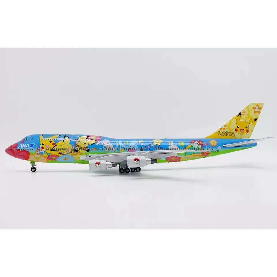 1/200 All Nippon Airways Boeing 747-400D "Ohana Jumbo" Reg: JA8956 with Stand