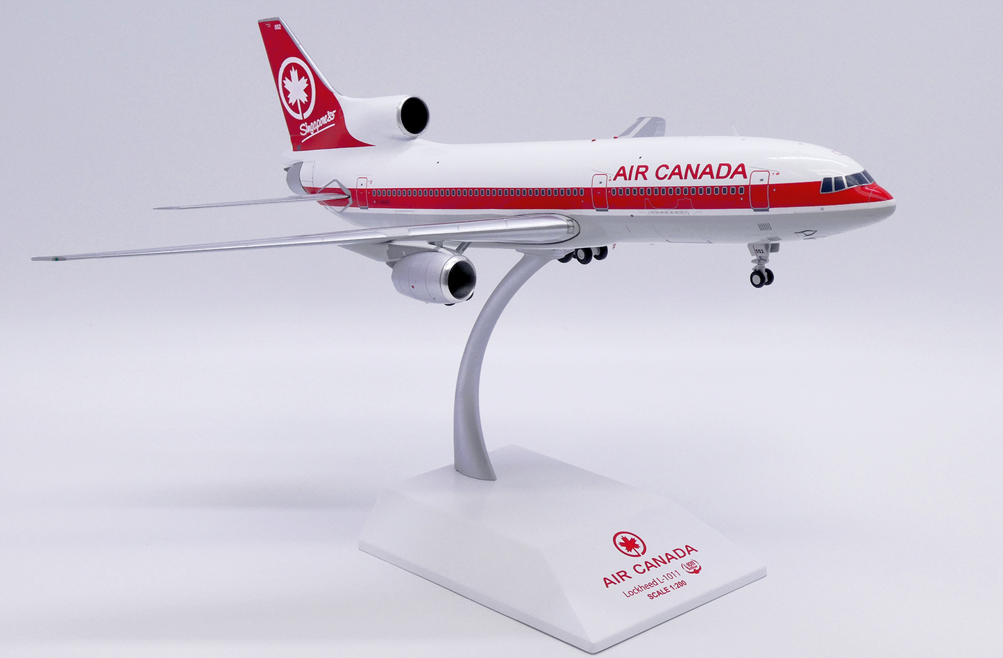 1/200 Air Canada Lockheed L-1011-500 Tristar "Singapore '85" Reg: C-GAGG with Stand