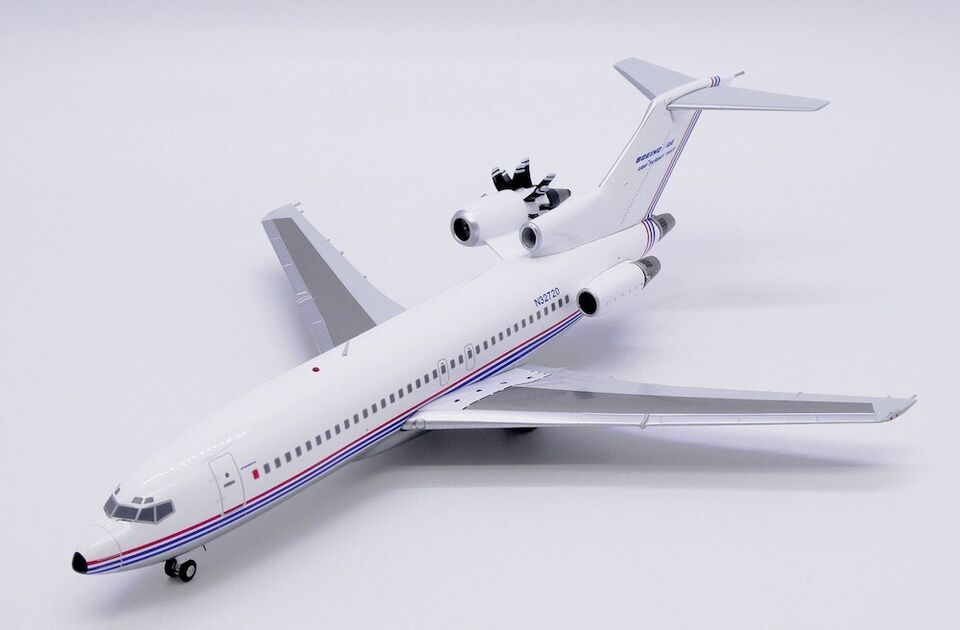 1/200 Boeing House Color 727-100 "UDF Flight Test" "Polished" Reg: N32720 with Stand