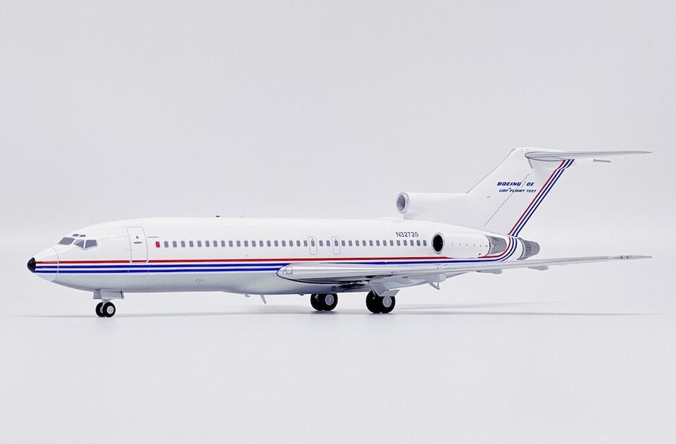 1/200 Boeing House Color 727-100 "UDF Flight Test" "Polished" Reg: N32720 with Stand