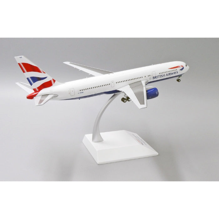 1/200 British Airways Boeing 767-300ER Reg: G-BNWA with Stand