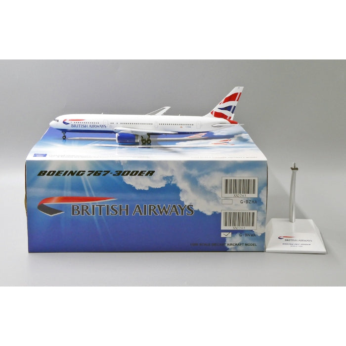 1/200 British Airways Boeing 767-300ER Reg: G-BNWA with Stand