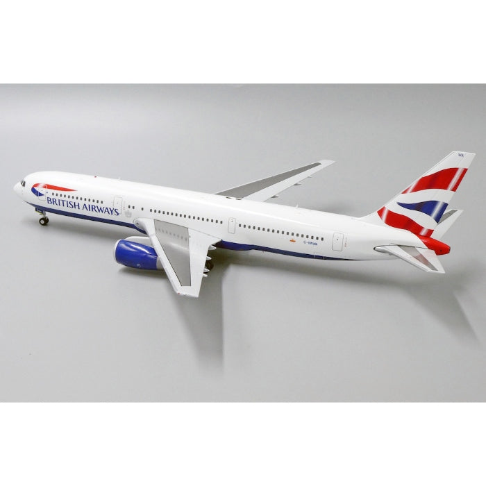 1/200 British Airways Boeing 767-300ER Reg: G-BNWA with Stand