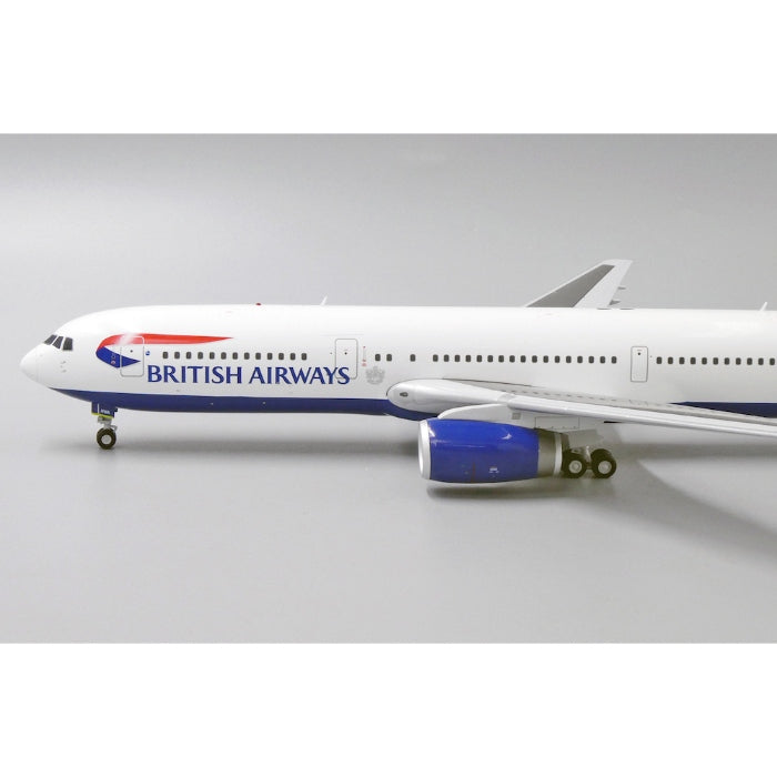 1/200 British Airways Boeing 767-300ER Reg: G-BNWA with Stand