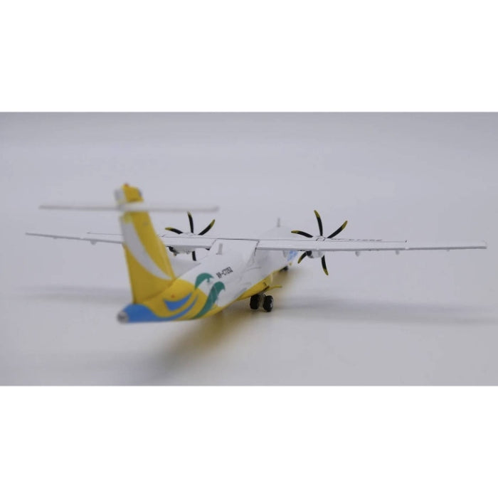 1/400 Cebu Pacific Cargo ATR72-500F Reg: RP-C7252 with Antenna