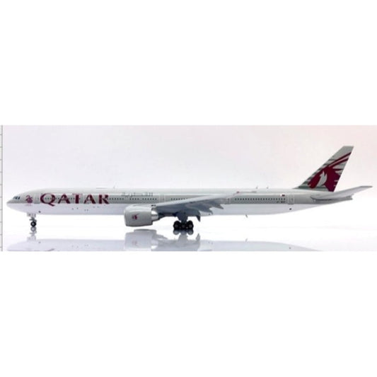 1/400 Qatar Airways Boeing 777-300ER "25 Years of Excellence" Reg: A7-BEE with Antenna