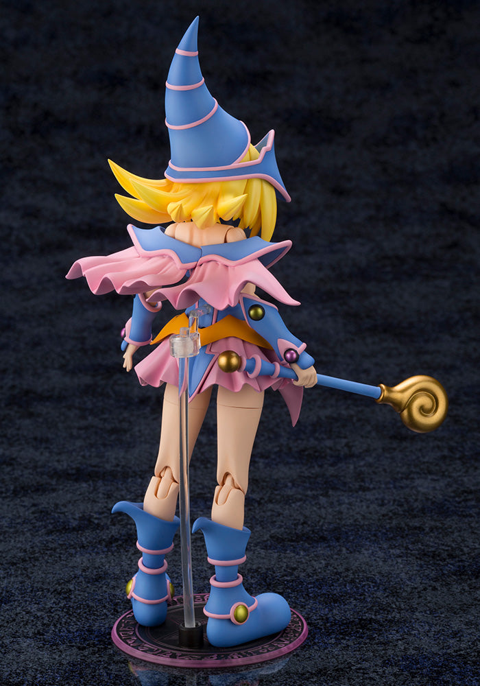 CROSSFRAME GIRL DARK MAGICIAN GIRL PLASTIC MODEL KIT