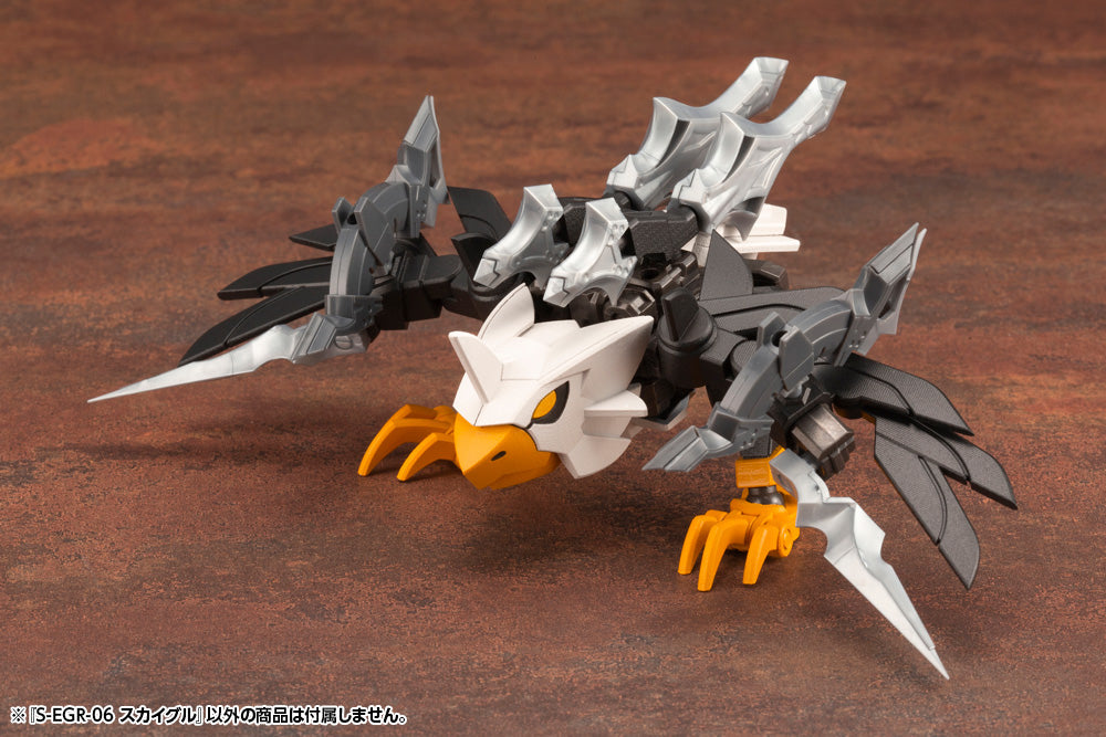 EVOROIDS SKY-EAGLE PLASTIC MODEL KIT