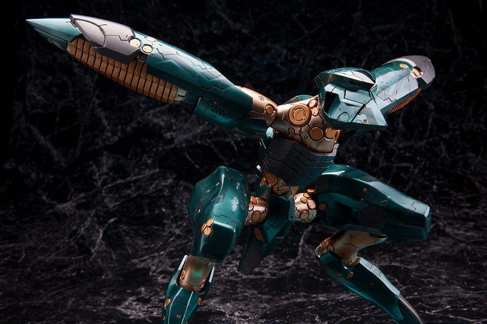 1/100 METAL GEAR RAY